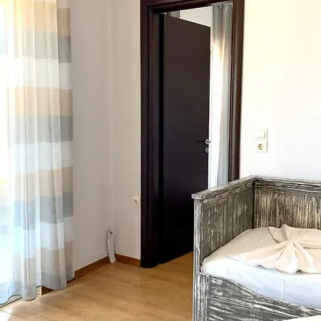 D&r Sunshine Daire Nea Kydonia